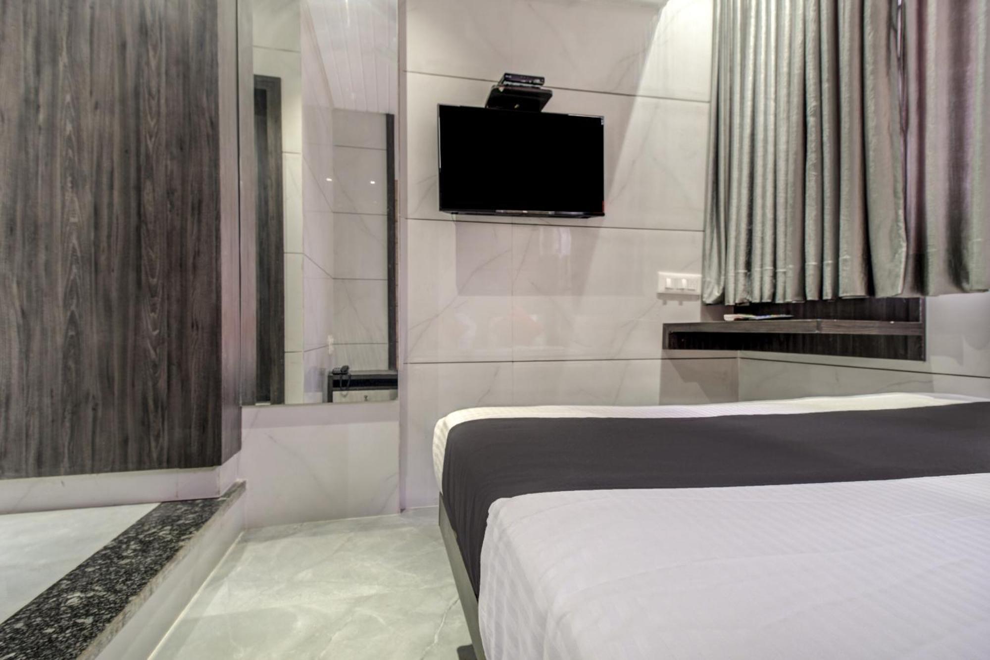 Hotel Spring Residency Bombaim Exterior foto