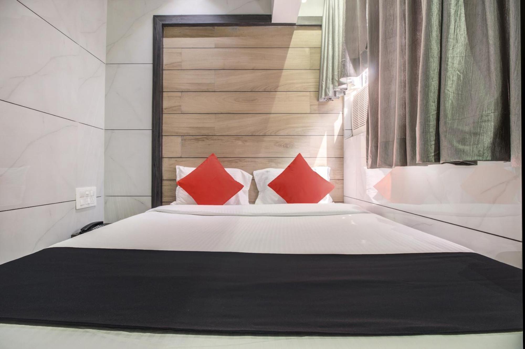 Hotel Spring Residency Bombaim Exterior foto